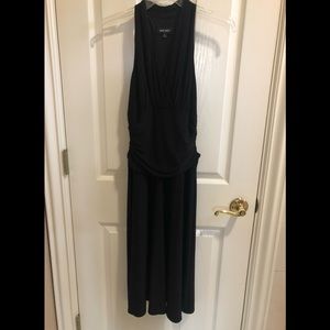 Nine West Dress.Jersey. Size 4P. Fitted, raunched waist, flare skirt. Excellent